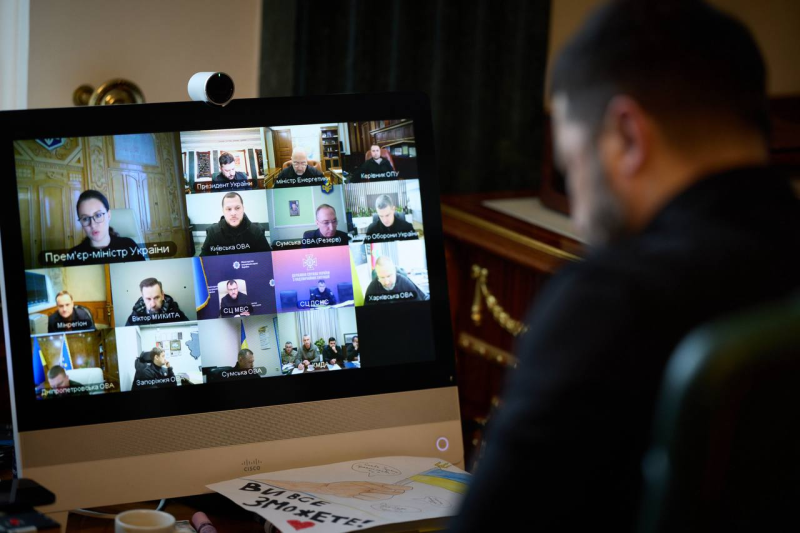 Нова хвиля холодів: що буде зі світлом і теплом у Києві та по всій Україні