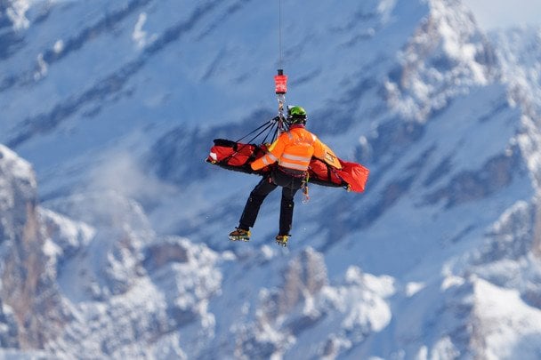 Легендарна гірськолижниця зазнала моторошного падіння на Олімпіаді-2026: що відомо