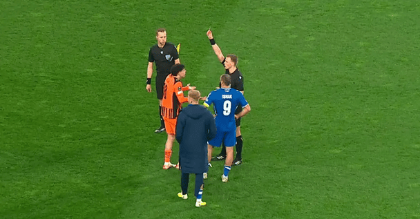 Гравці "Шахтаря" і "Леха" влаштували масову сутичку з вилученням після матчу Ліги конференцій