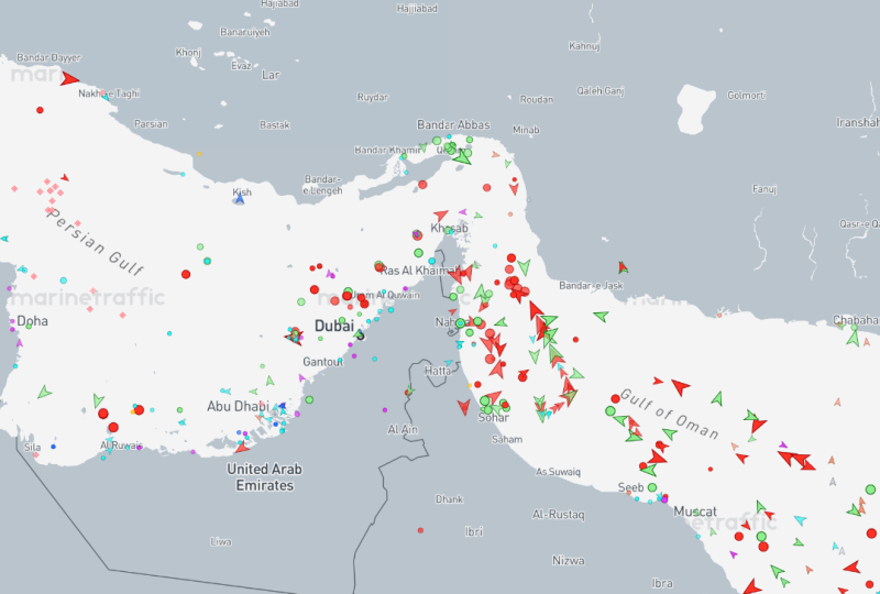 Нафта йде в обхід блокади Ірану: коли подешевшає бензин на АЗС в Україні