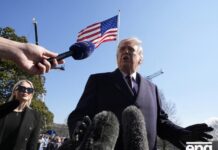 Трамп натякнув, що має право на третій строк президентства