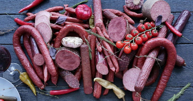 Переважна більшість сучасних продуктів приховує в собі небезпеку для здоров’я